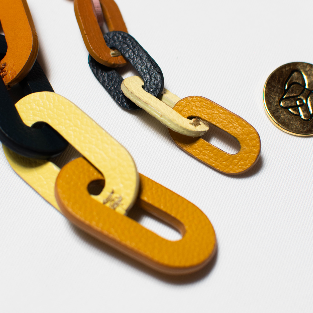 Collar / Chain - colores café