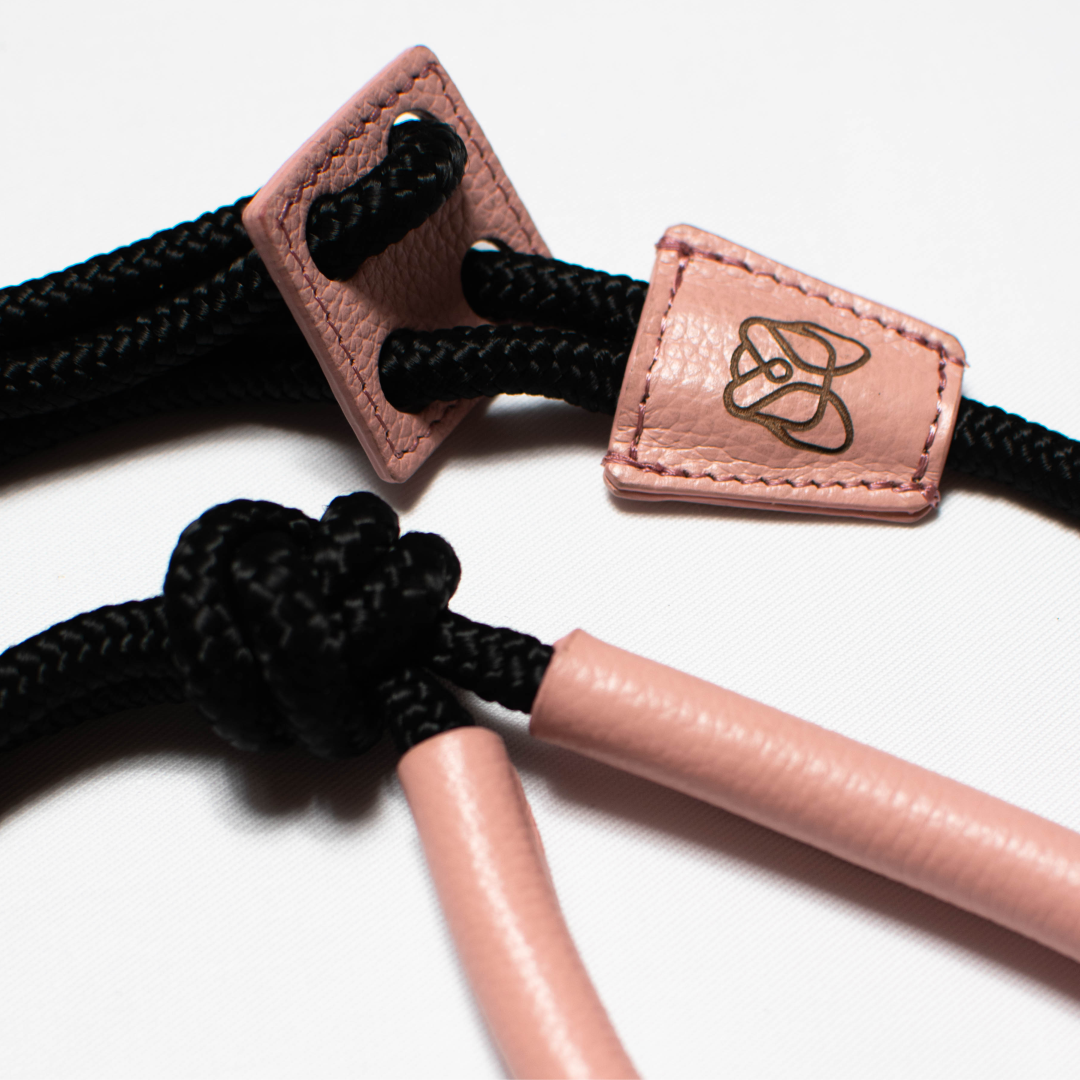 Pechea / Traílla - color negro con rosa